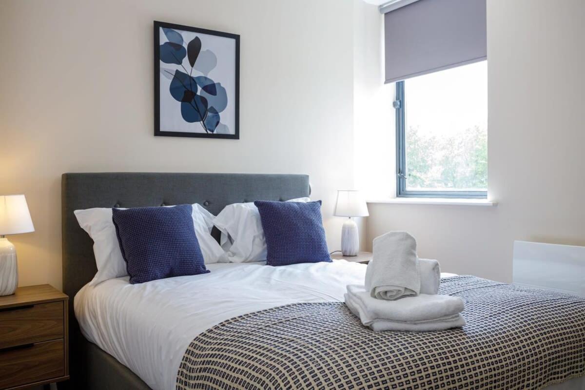 Modern And Stylish 1 Bed Apartment Manchester Bagian luar foto