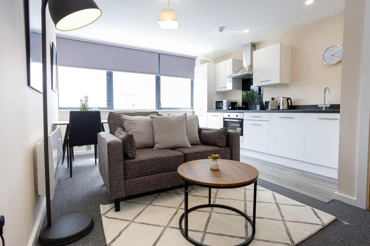 Modern And Stylish 1 Bed Apartment Manchester Bagian luar foto